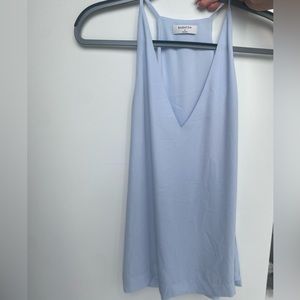 Aritzia Babaton V Neck Top